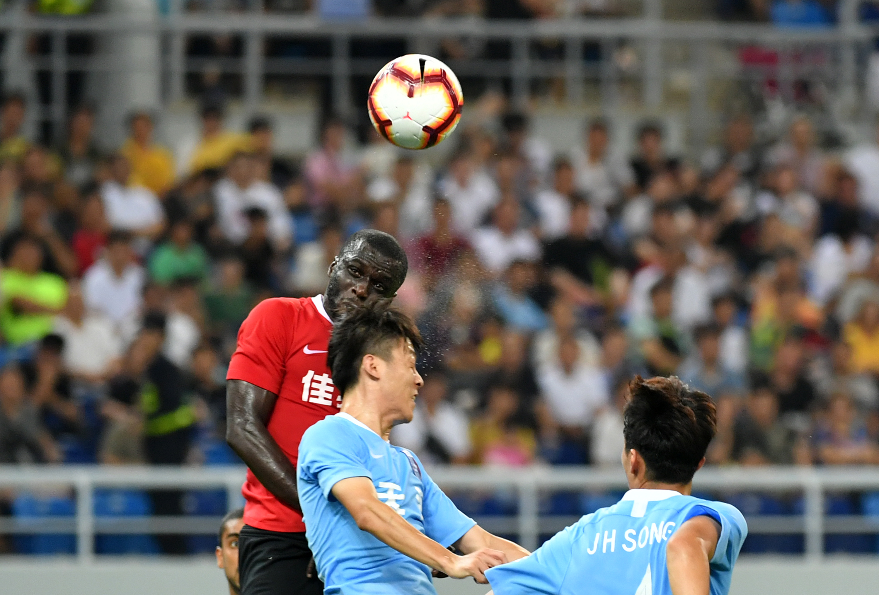 安科纳客场获胜，保级形势乐观