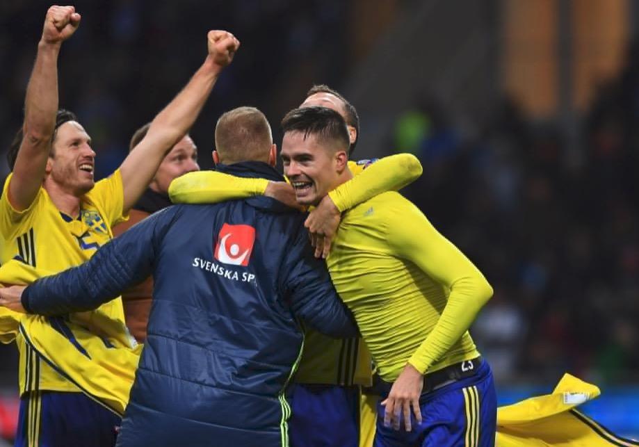 荷兰-高卢雄鸡，提升榜首地位