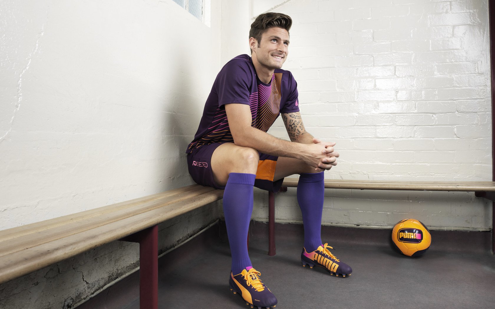 马丁内利，从拉巴斯高原到永恒之城，一粒进球惊艳四座，一场胜利定义生死